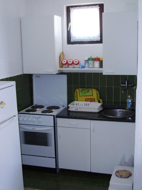 Petar Apartment Omis Room photo