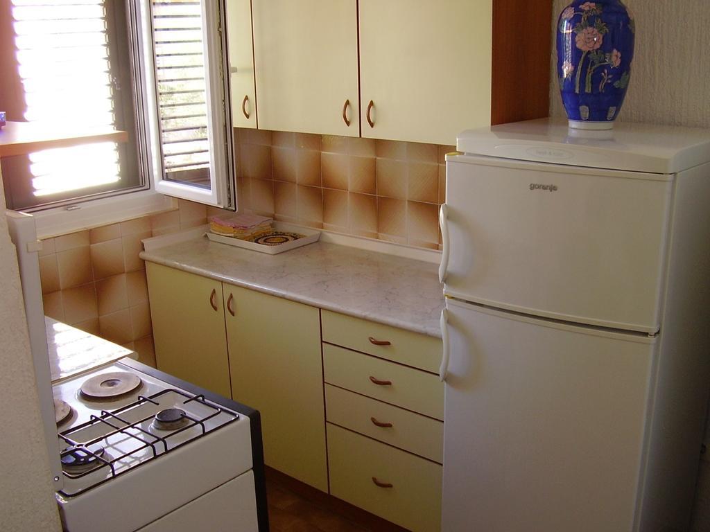 Petar Apartment Omis Room photo