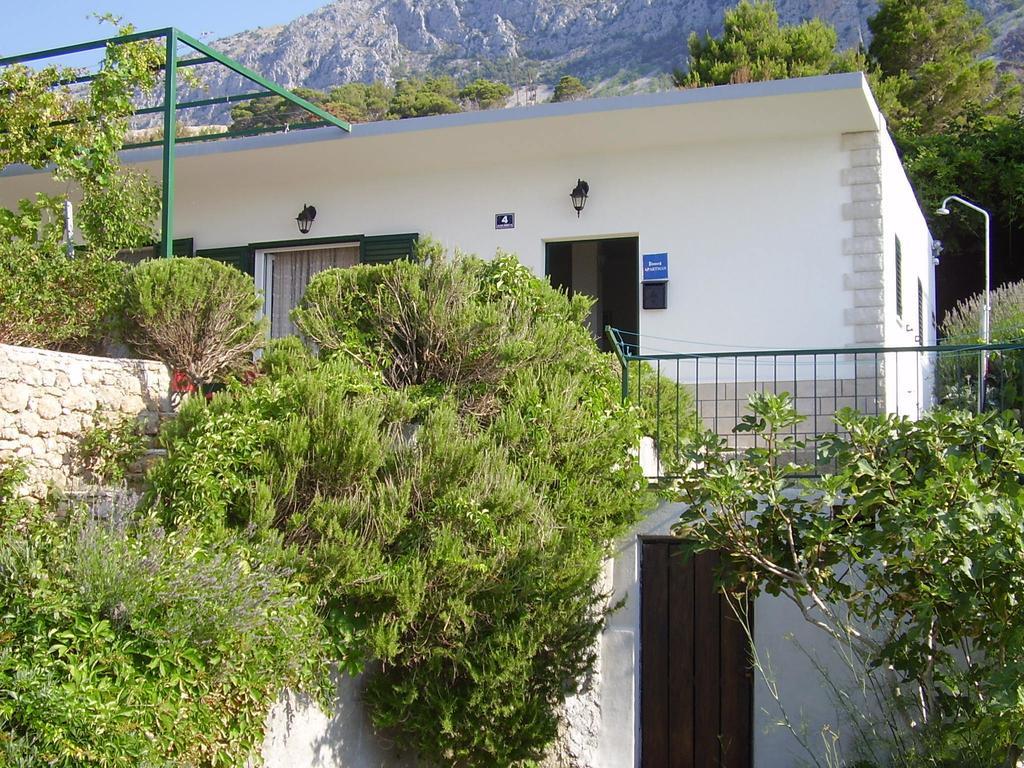 Petar Apartment Omis Exterior photo